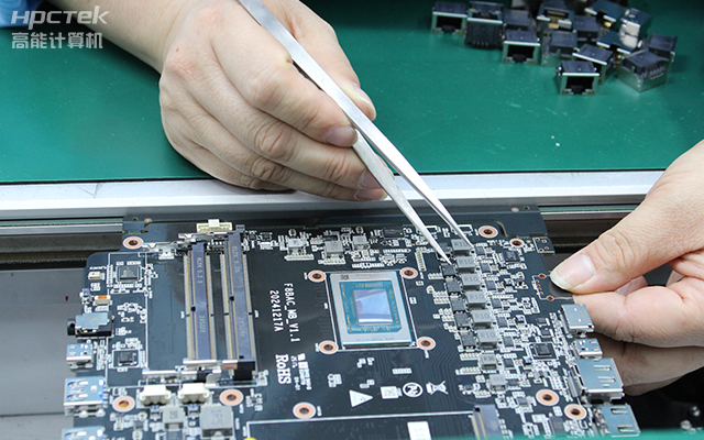 【工控科普】一片主板可以有多少路CPU？(圖1)